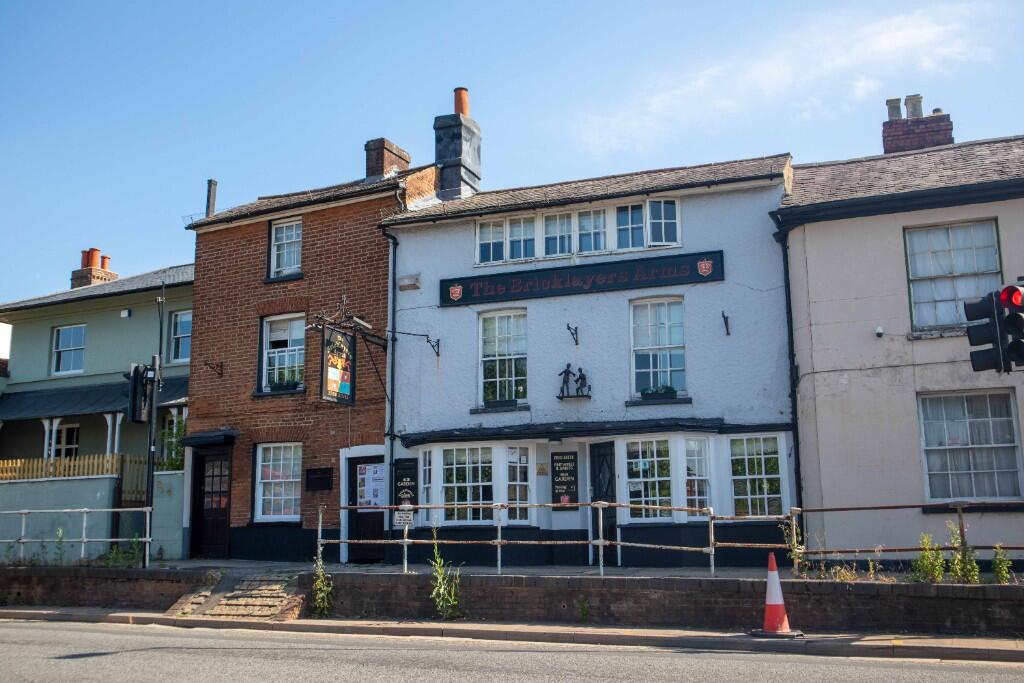 Main image of property: Walton Street, Aylesbury, Buckinghamshire, HP21