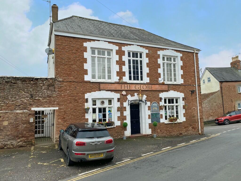 Pub for sale in Fore Street, TA4