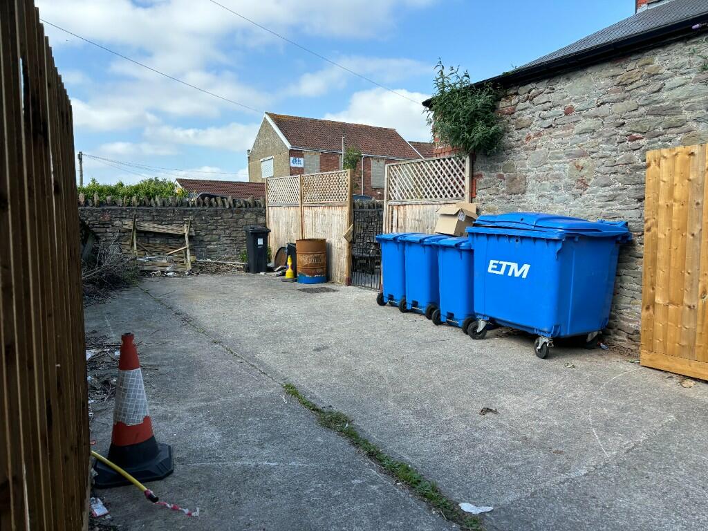 Additional property image - High Street, Bristol, BS16