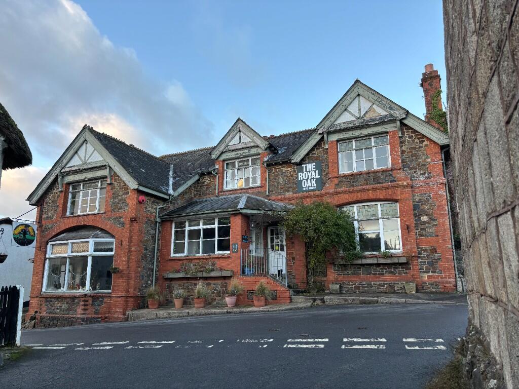 Main image of property: Royal Oak, Dunsford, Exeter, EX6 7DA
