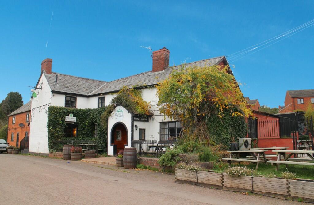 Main image of property: HEREFORDSHIRE - 17TH CENTURY PUBLIC HOUSE AND RESTAURANT