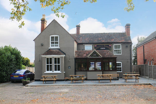Main image of property: WORCESTERSHIRE -  VALE OF AVON - VILLAGE CENTRE PUB