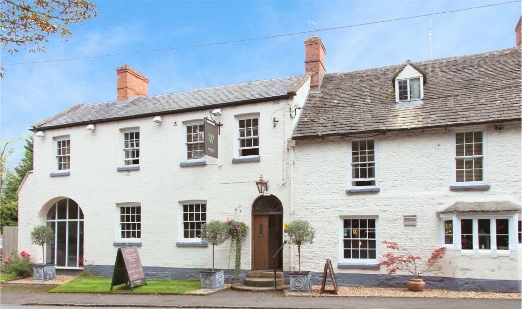 Pub for sale in The Wychwood Inn, High Street, ShiptonUnderWychwood