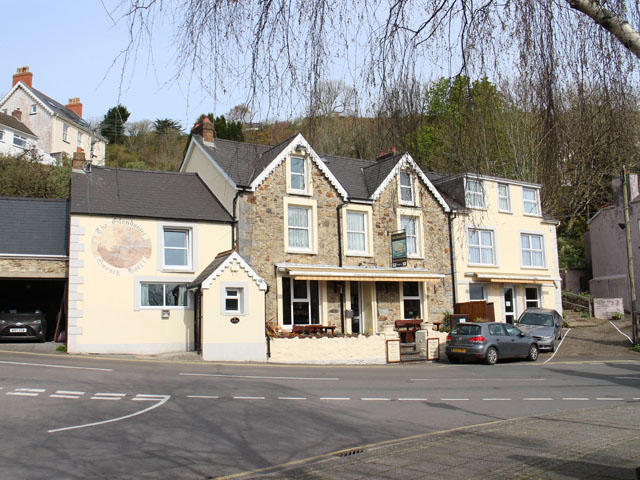 Main image of property: PEMBROKESHIRE - COASTAL TOWN CENTRE HOTEL & PUBLIC HOUSE
