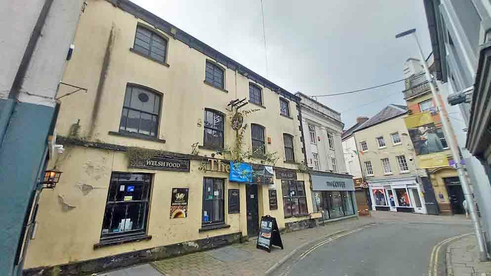 Main image of property: Queens Hotel, Queen Street, Carmarthen, Carmarthenshire, South Wales, SA31