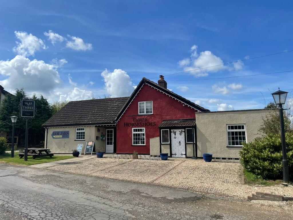 Main image of property: Three Horseshoes, Goulceby, LN11
