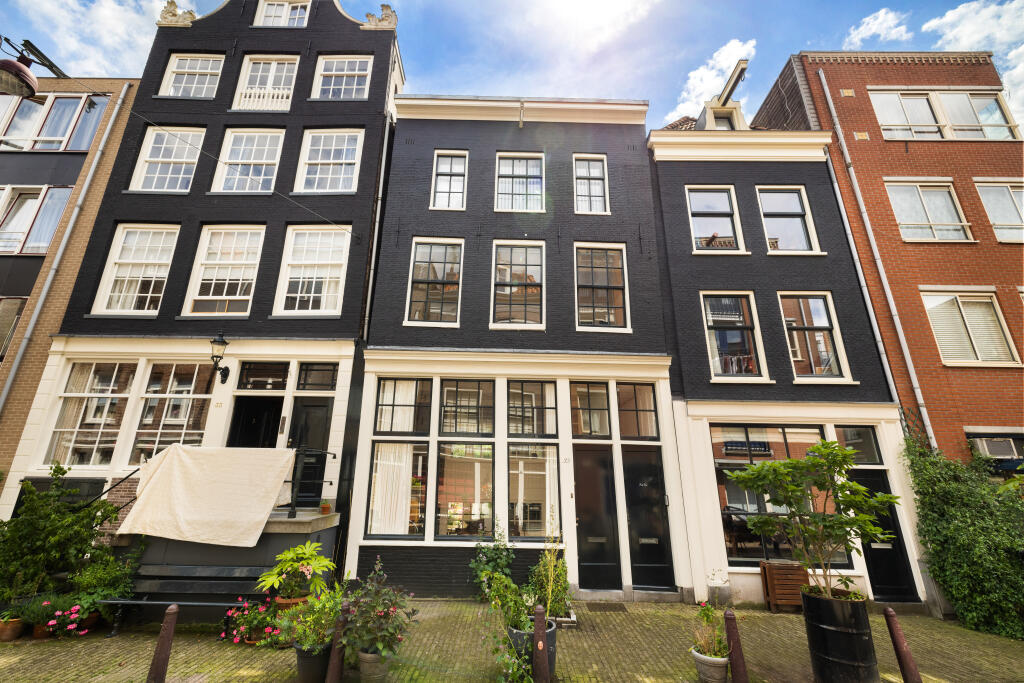 Town House for sale in Amsterdam, Noord-Holland