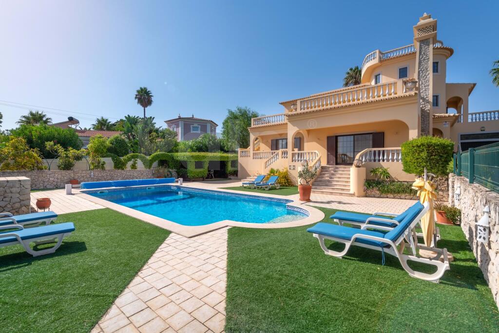 Main image of property: Algarve, Lagoa