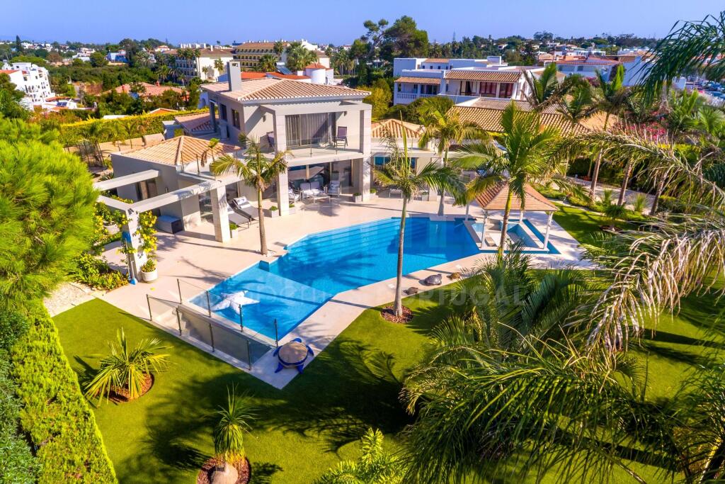 Main image of property: Algarve, Carvoeiro