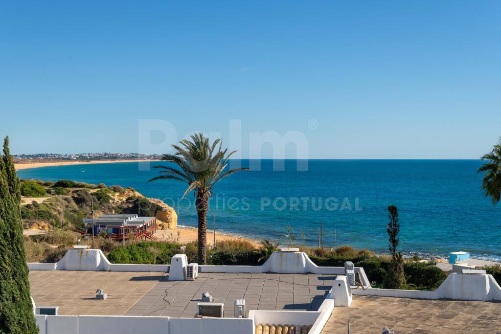 Main image of property: Algarve, Lagoa