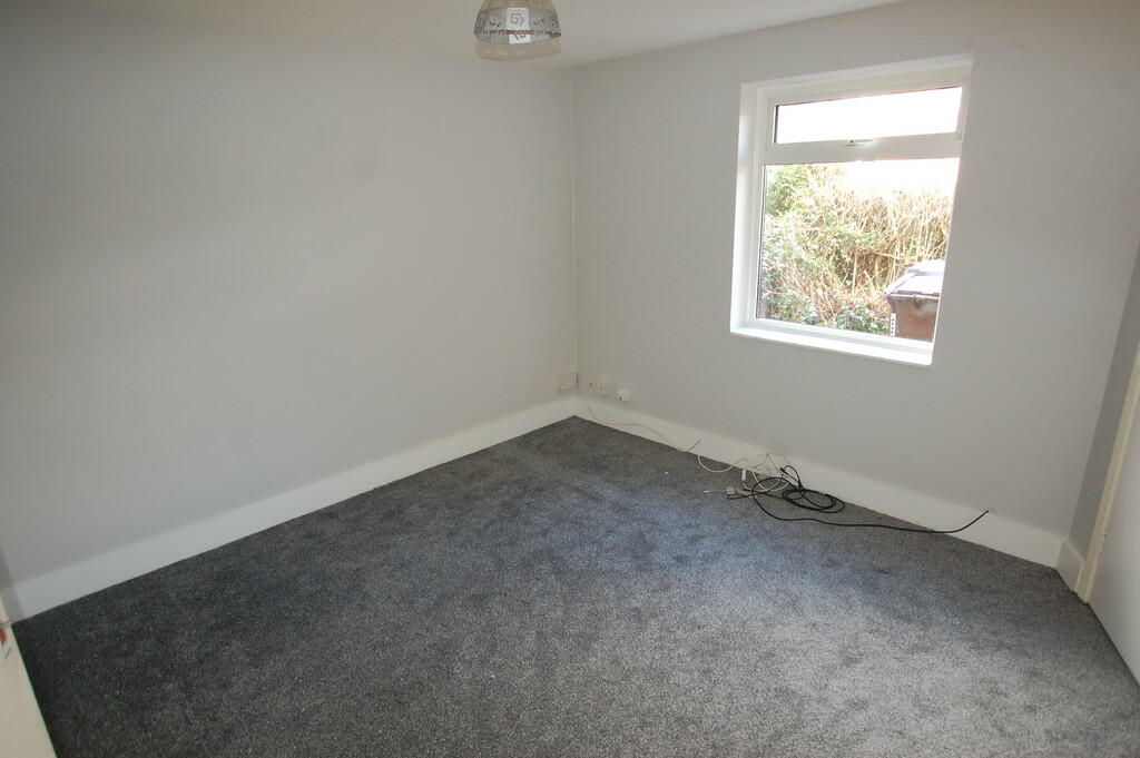 Additional property image - High Dells, Hatfield