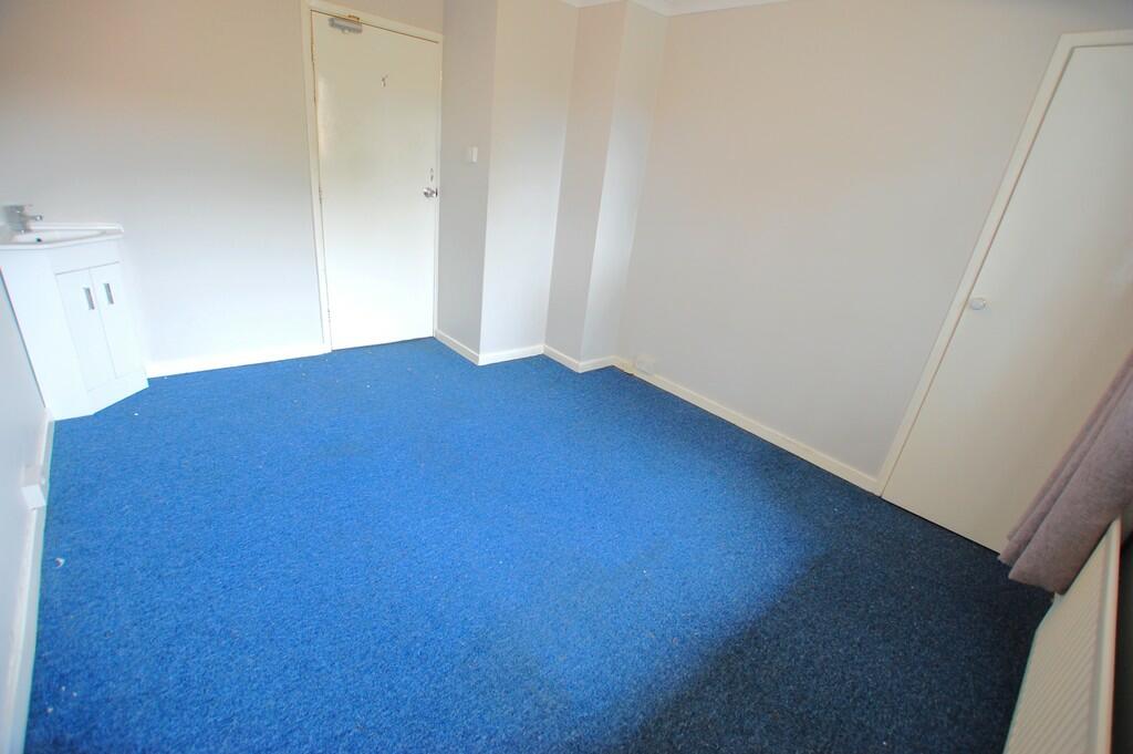 Additional property image - High Dells, Hatfield
