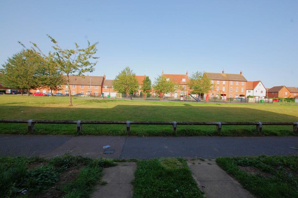 Additional property image - Chipmunk Chase, Hatfield