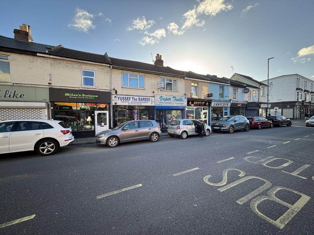 Main image of property: 140 Albert Road, Southsea, Hampshire, PO4 0JS