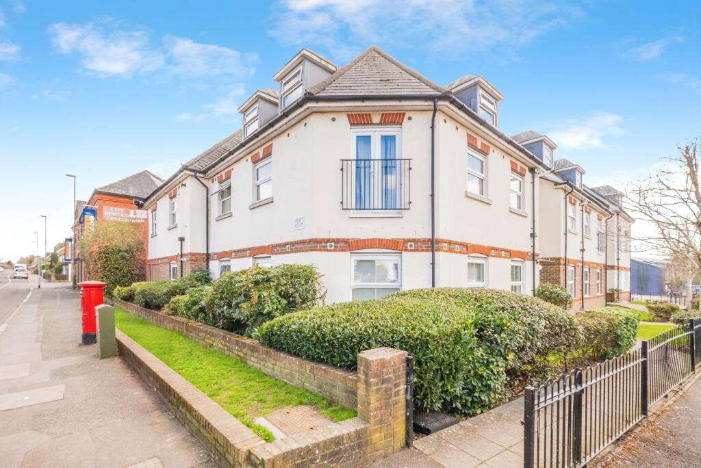 Main image of property: Brighton Road, Horsham, West Sussex, RH13