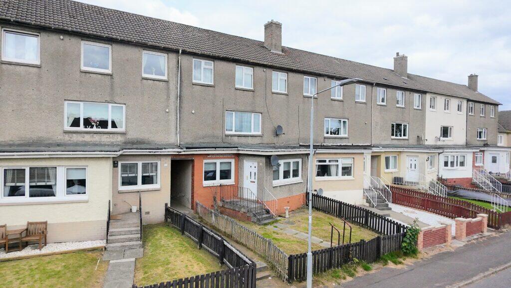 Main image of property: 16B Culross Place, Coatbridge ML5 1RF