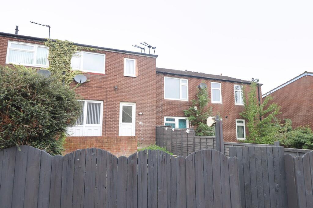 Main image of property: Dulverton Close, Leeds, West Yorkshire, LS11