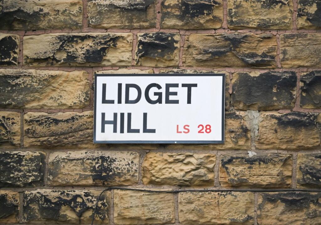 Main image of property: Lidget Hill, Pudsey, LS28