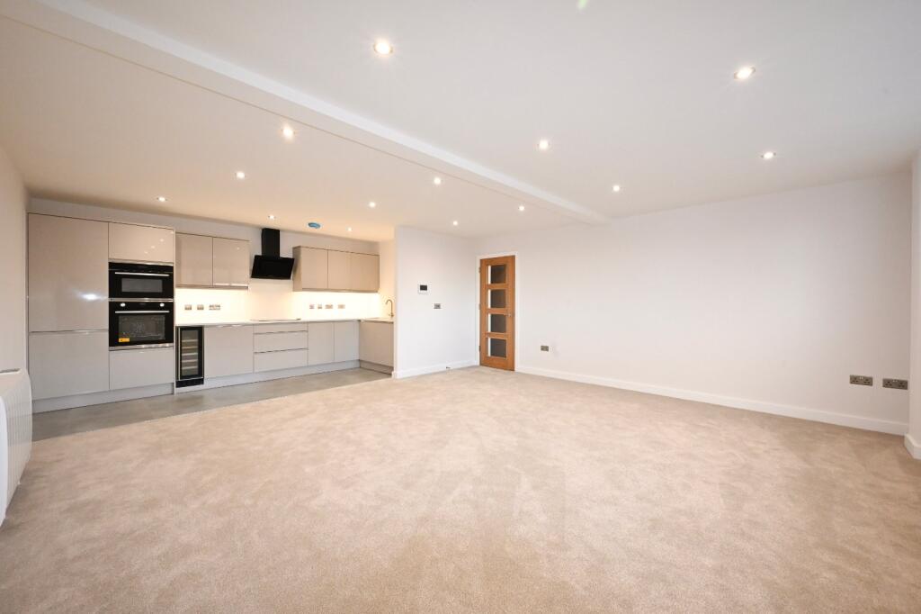 Main image of property: Lidget Hill, Pudsey, LS28