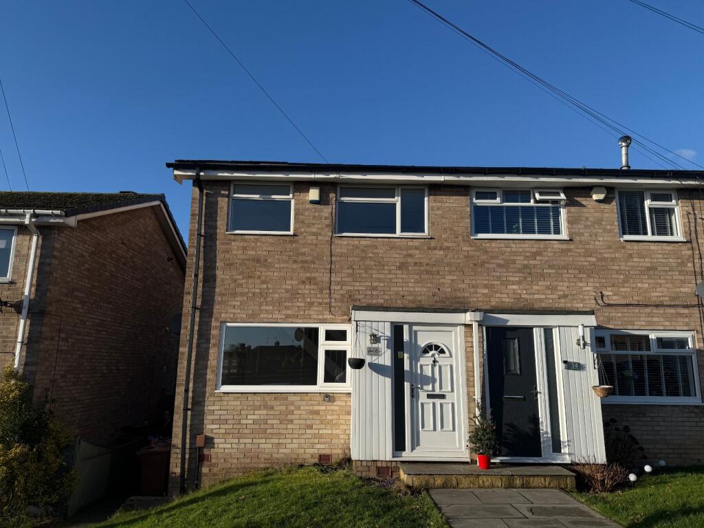 Main image of property: Mowbray Crescent, Leeds, West Yorkshire, LS14