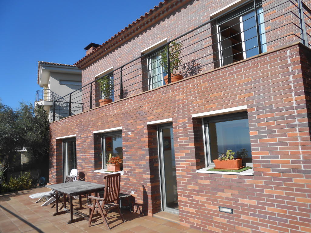 4 bedroom house for sale in Catalonia, Girona, Spain