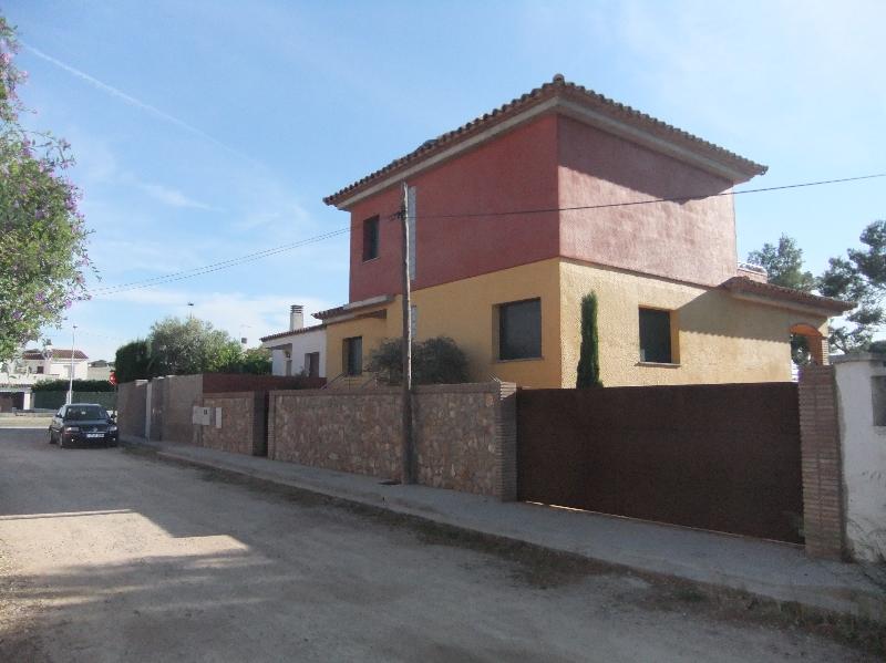 House for sale in Catalonia, Girona, Spain