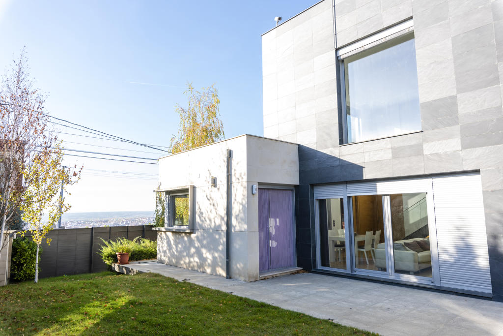 3 bedroom house for sale in CastileLeon, Leon, Spain