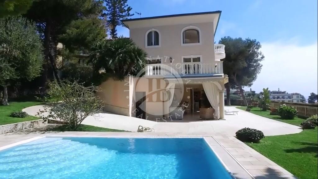 4 bedroom villa for sale in San Remo, Imperia, Liguria, Italy