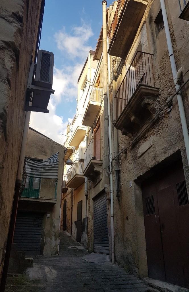 3 bedroom house for sale in Mineo, Catania, Sicily, Italy