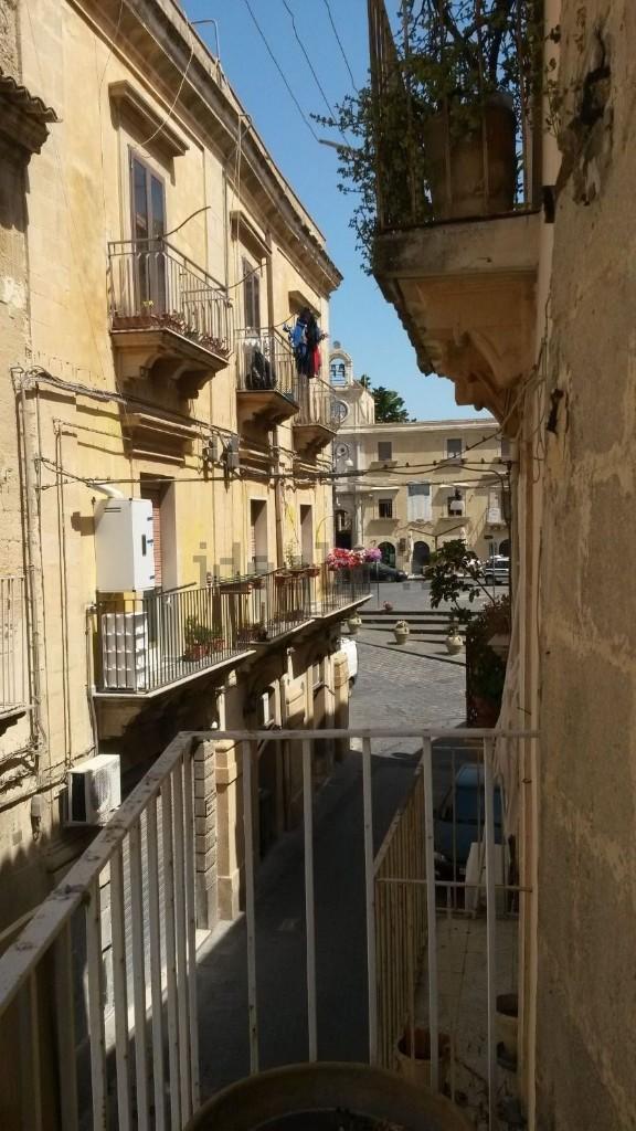 8 bedroom house for sale in Mineo, Catania, Sicily, Italy