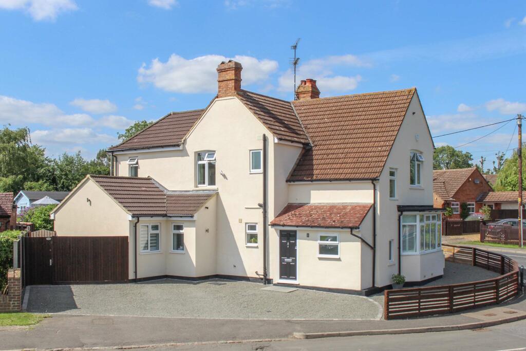 4 Bedroom Detached House For Sale In Peddars Lane Stanbridge Leighton