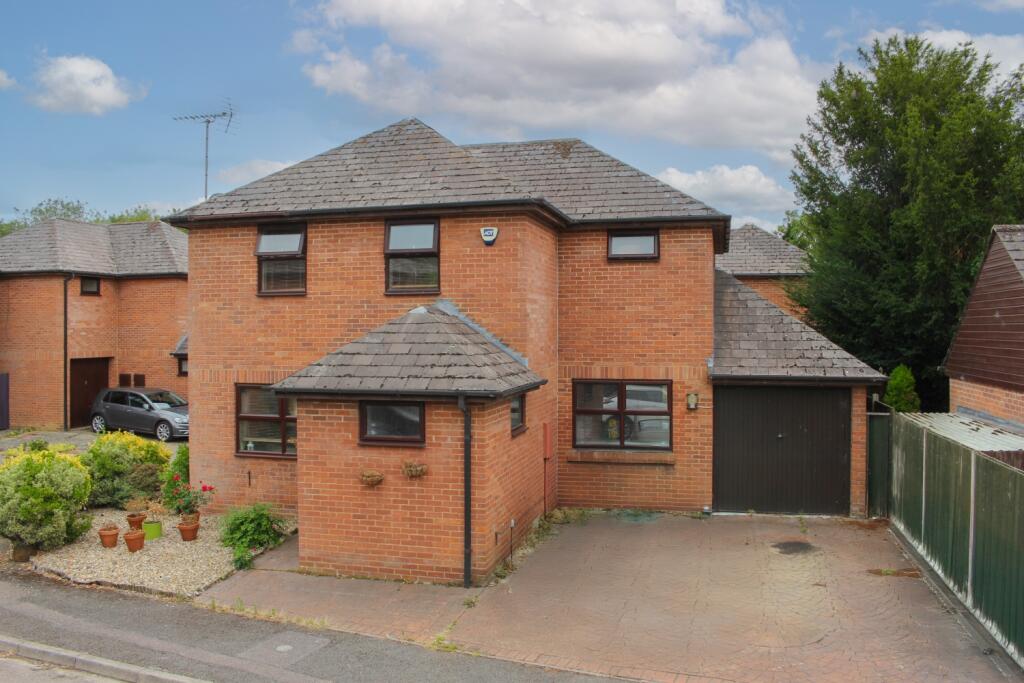 Main image of property: Lovent Drive, Leighton Buzzard, LU7