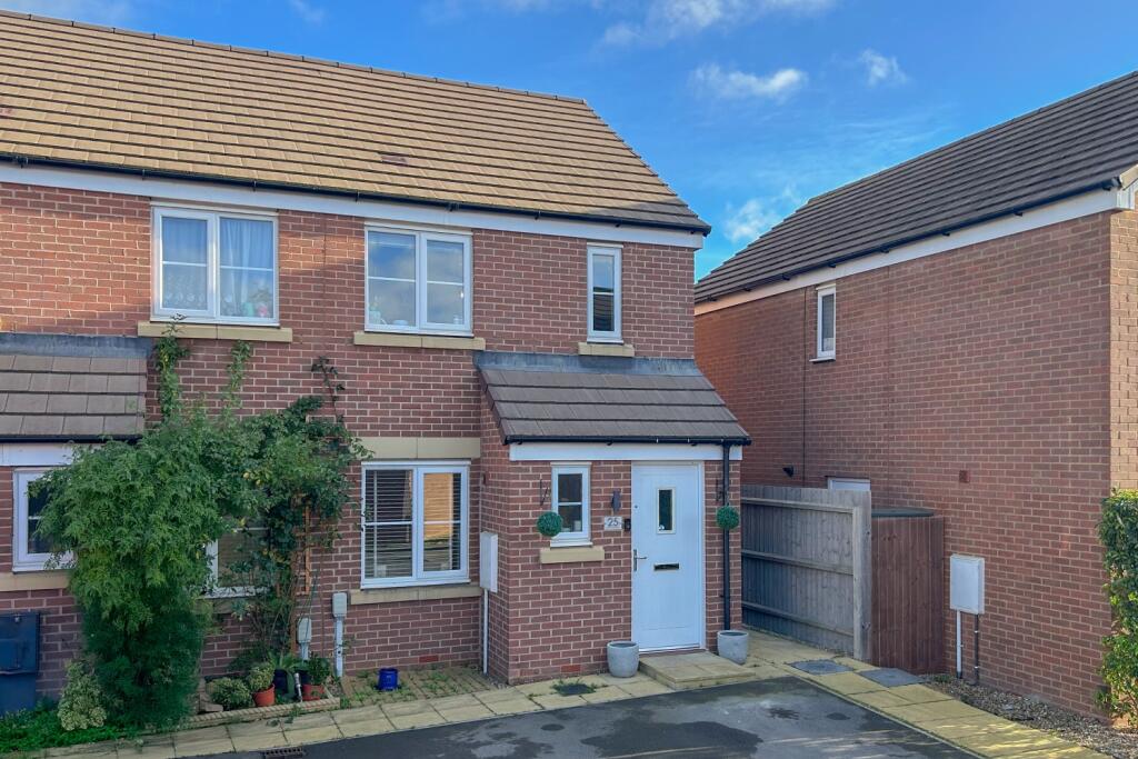 Main image of property: Lactans Edge, Leighton Buzzard, LU7