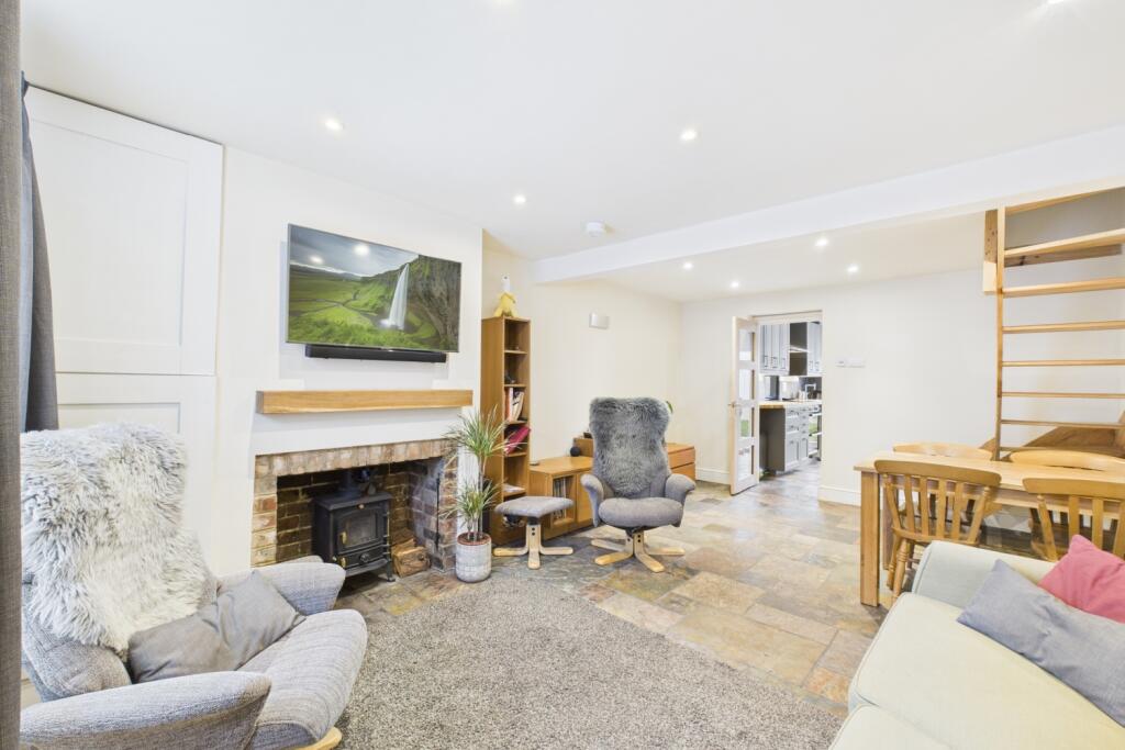 Main image of property: Hockliffe Street, Leighton Buzzard, LU7