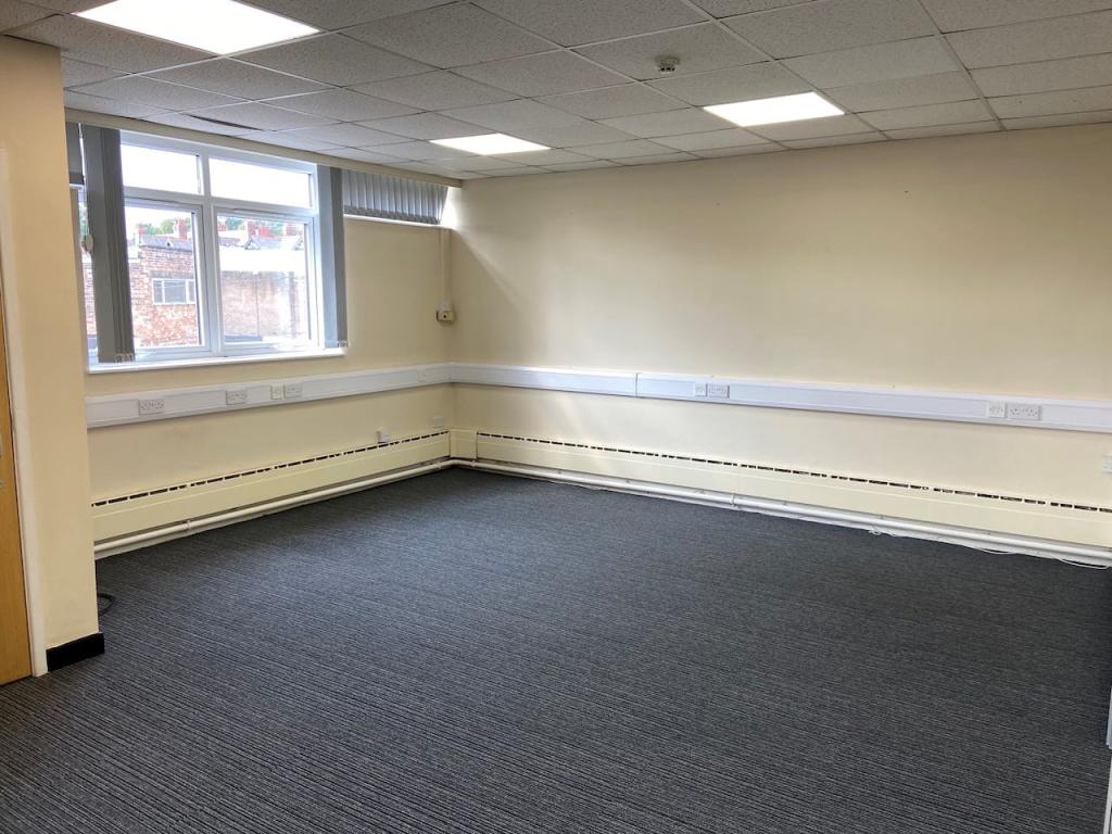 Office to lease in Bramhall Village Square, Bramhall Lane South