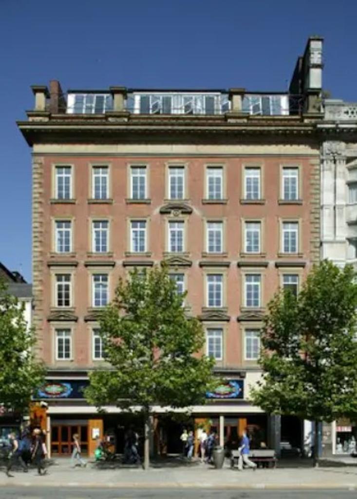 Office to lease in Piccadilly House, 49 Piccadilly, Manchester, M1 2AP, M1