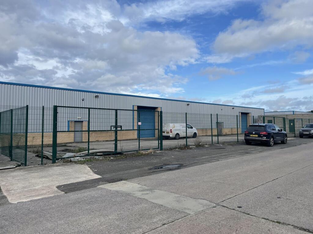 Main image of property: 57-58 Brindley Road, Astmoor Industrial Estate, Runcorn, WA7 1PF