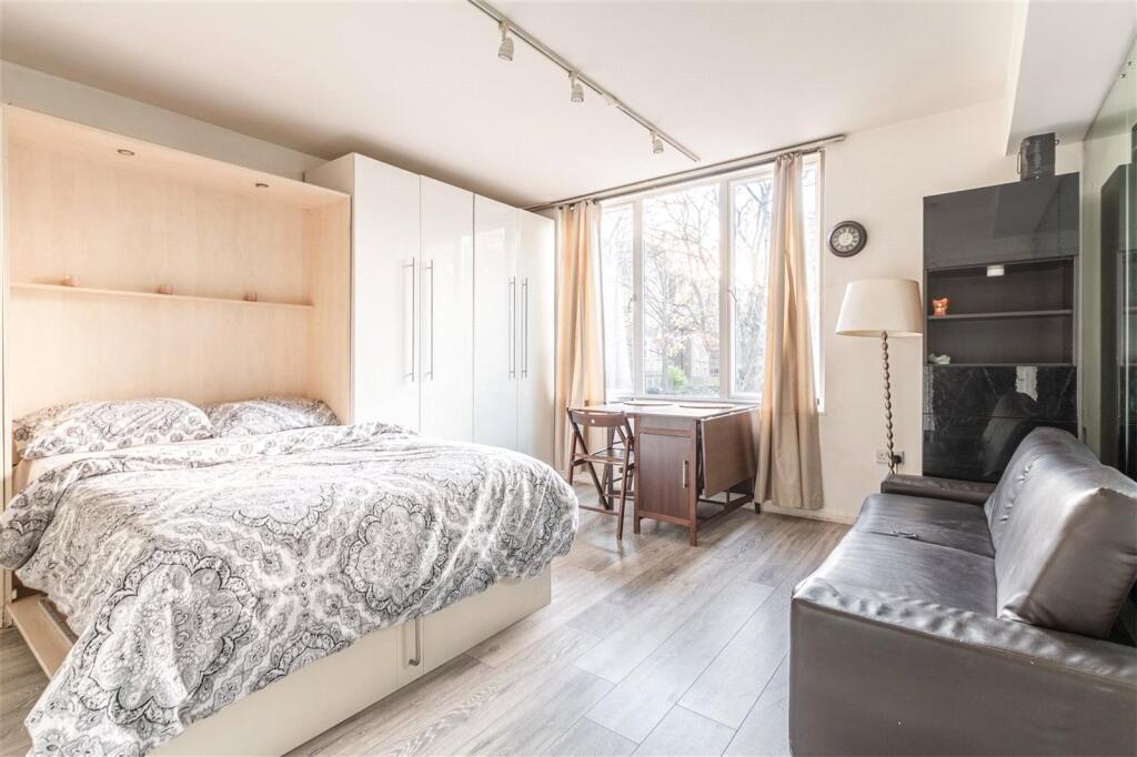 Main image of property: Earls Court Road, London, W8
