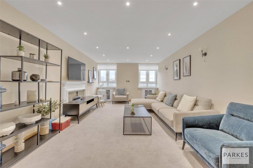 Main image of property: Lancaster Gate, London, W2