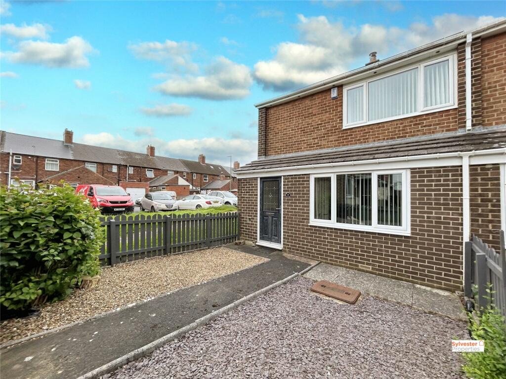 2 bedroom end of terrace house for sale in Wordsworth Gardens, Dipton ...