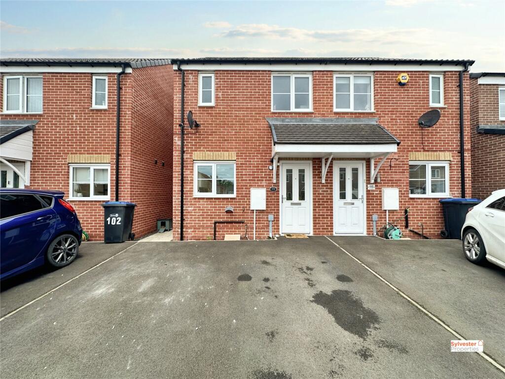 2 bedroom semidetached house for sale in Wooler Drive, The Middles
