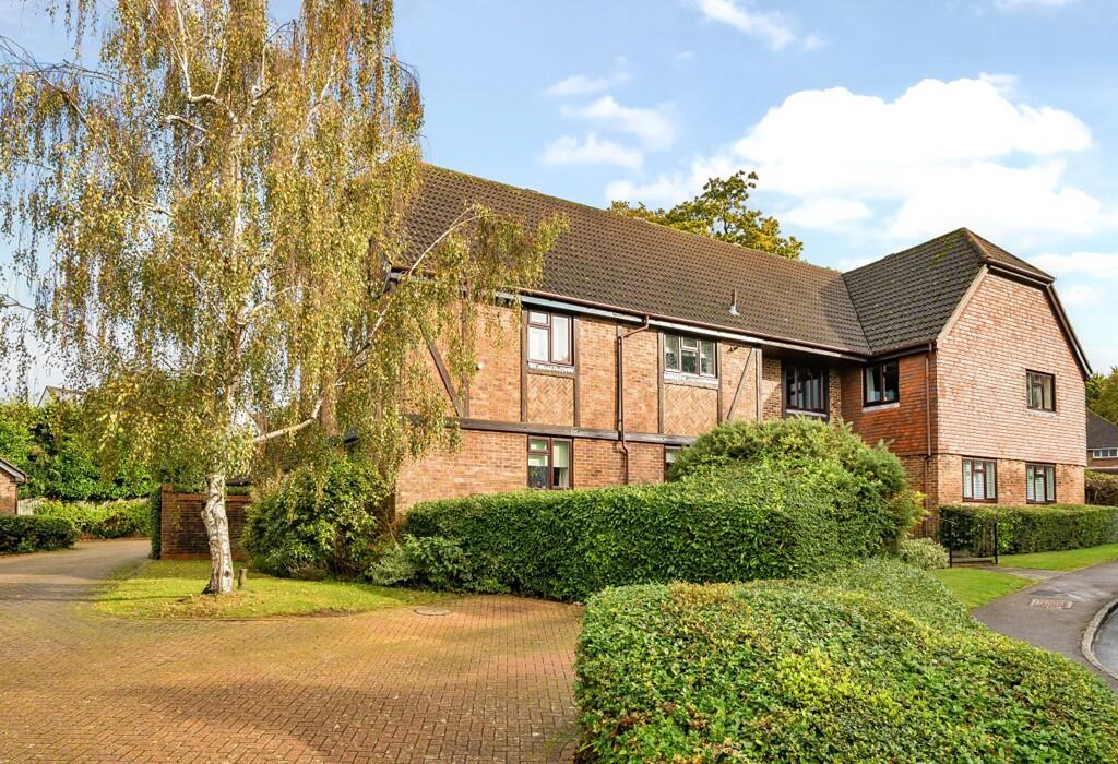 2 bedroom apartment for sale in Morris Way, West Chiltington, West