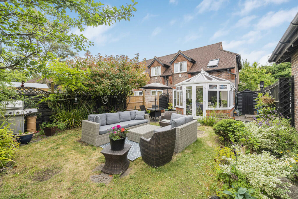 Main image of property: Glovers Close, Kent, TN16