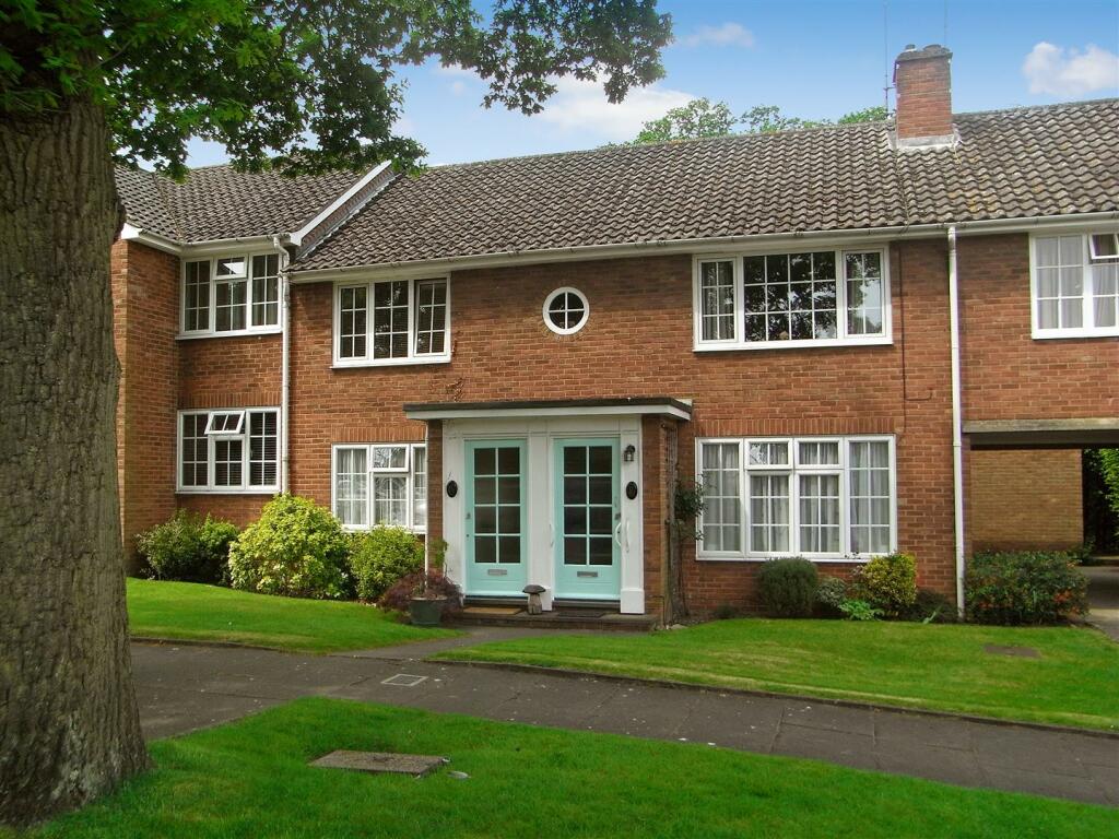 2 bedroom for sale in Westminster Court, St Albans, AL1