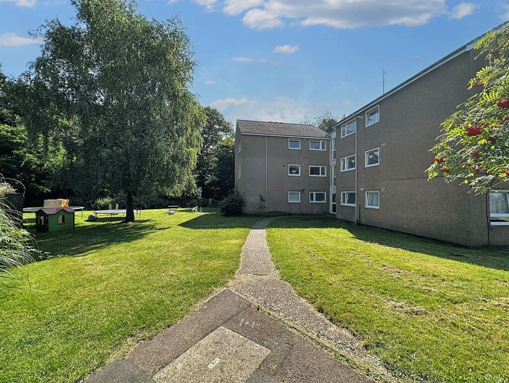 Additional property image - Davys Close, Wheathampstead