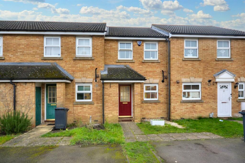 Main image of property: Villiers Close, Luton
