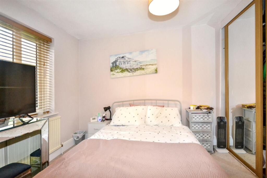 Additional property image - Park Place, Park Street