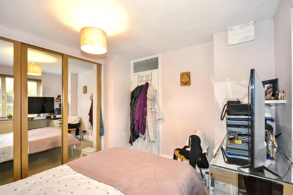 Additional property image - Park Place, Park Street