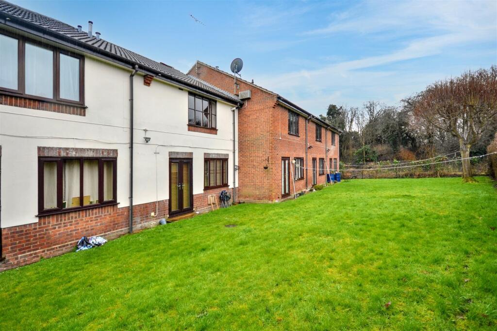 Additional property image - Park Place, Park Street