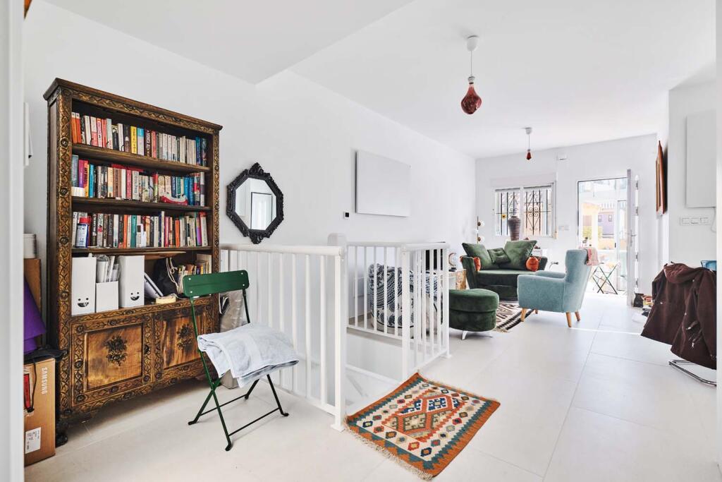 Main image of property: Valencia, Alicante, Pinar De Campoverde